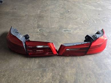BMW G30 5 Series Taillight Rear Lamp Lampu ORI