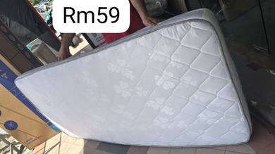tilam quen cntik