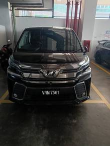 Toyota Vellfire in Kota Damansara, SGR
