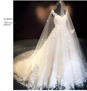 White fishtail wedding bridal dress gown RB0965
