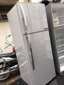 Toshiba Fridge 2 doors Refrigerator Peti Sejuk Ais