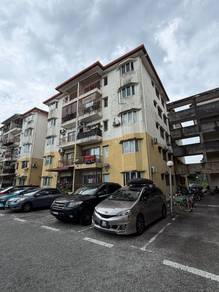Apartment For Rent in Seraya Apartments
