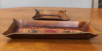 Vintage hand tooled leather tray 2