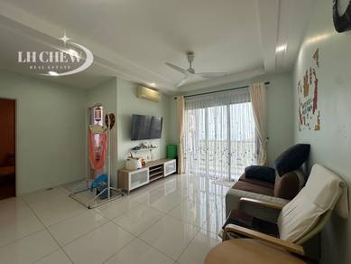 Condominium For Sale in Tri Pinnacle