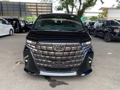 Toyota Alphard Z in City Centre, KUL