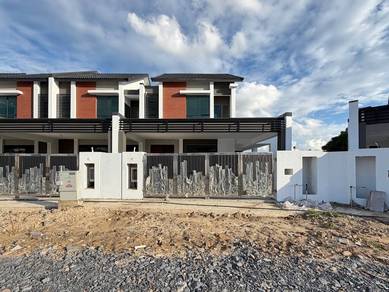 2-storey Terraced House For Sale in Miri,SWK