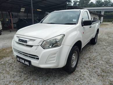Isuzu D-Max 4x4 in Sri Damansara, KUL