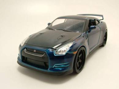 1/24 Brian Nissan GT-R (R35) - FAST and FURIOUS