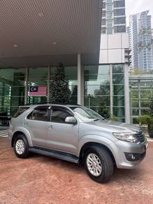 Toyota Fortuner V in Mont Kiara, KUL