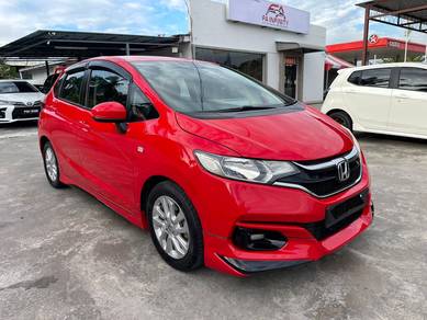 Honda Jazz E in Simpang Ampat, PNG