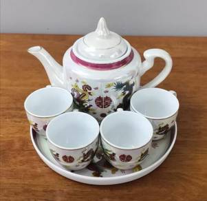 Teko Chinese Oriental dragon tea set