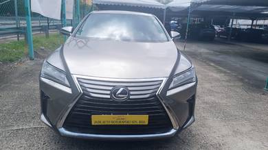 Lexus RX 200t T LUXURY in Desa Petaling, KUL