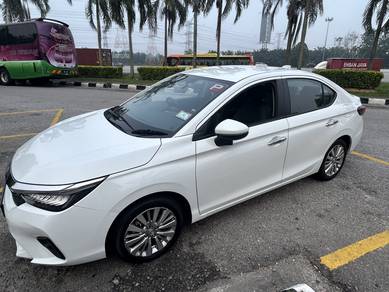 Honda City V in KL Sentral, KUL