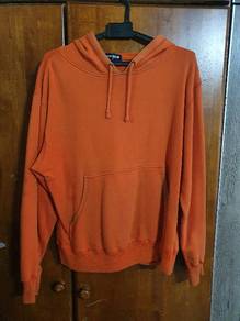 Uniqlo Sweater