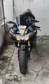 Yamaha YZF-R1