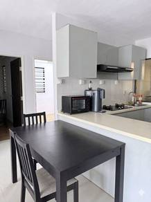 Condominium For Sale in Tri Pinnacle