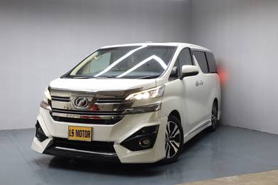 Toyota Vellfire EXECUTIVE LOUNGE in Petaling Jaya, SGR