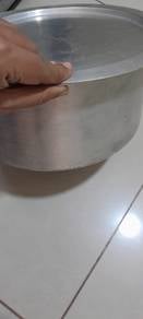 ALUMINIUM COOKING POT (with lid)