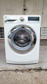 Electrotlux inverter front load washer 10kg