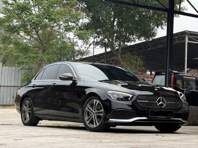 Mercedes Benz E200 200 AVANTGARDE (CKD) in Johor Bahru, JHR