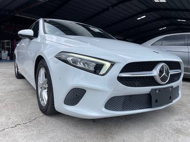 Mercedes Benz A180 A180 STYLE SEDAN in Kajang, SGR