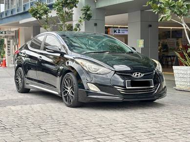 Hyundai Elantra PREMIUM in Bandar Tasik Selatan, KUL