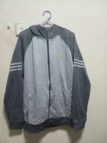 437.adidas hoodie