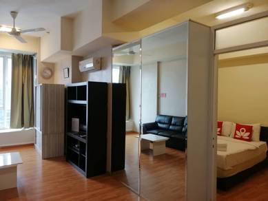 Service Residence For Rent in Parkview