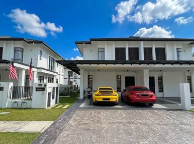 Semi-Detached House For Sale in Puncak Alam,SGR