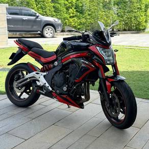 Kawasaki ER-6n