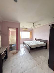 Condominium For Sale in Petaling Indah Condominiums