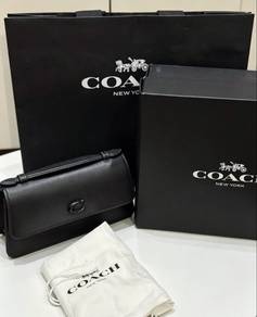 Coach Juno Shoulder Bag (Original)