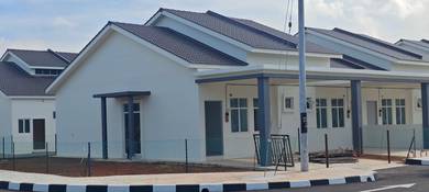 1-storey Terraced House For Sale in Lunas,KDH