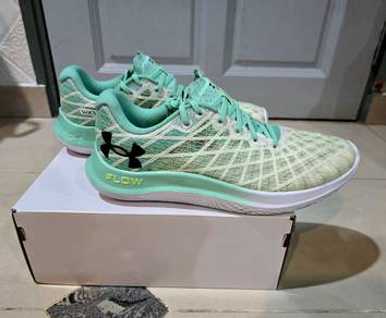 Under Armour Velocity Wind Running Shoe