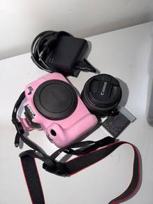 Canon R50
