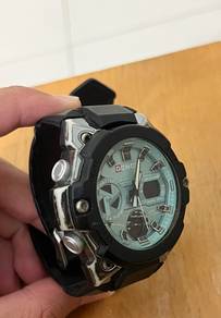 random watch