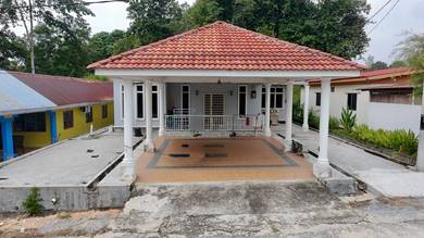 Bungalow House For Sale in Lenggong,PRK