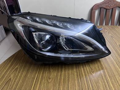 Mercedes Benz W205 headlamp