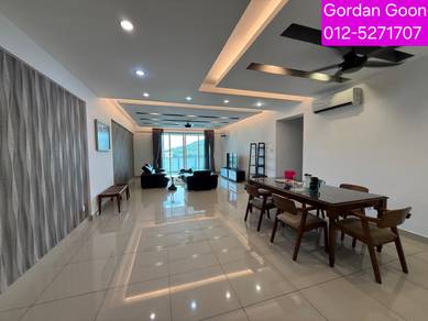 Condominium For Rent in Summerton Condominium