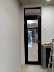 Swing Door - Glass Dan Aluminium