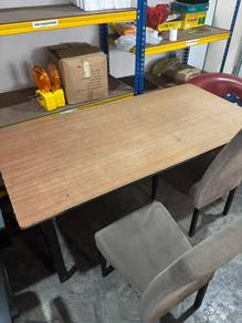 Meja Kayu