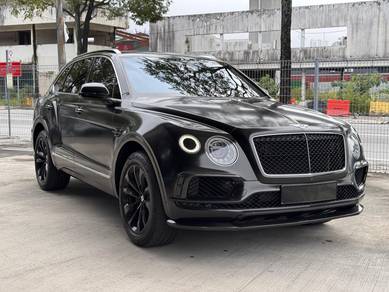 Bentley Bentayga in Chan Sow Lin, KUL