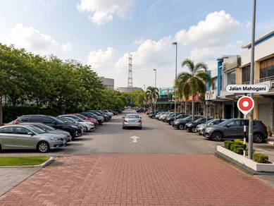 Shop lot For Rent in Bandar Botanic,SGR
