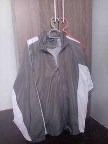 1set baju seluar sport (SAIZ M)