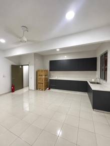 Condominium For Rent in Idaman Abadi