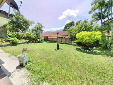 Bungalow House For Sale in Tanjung Bungah,PNG