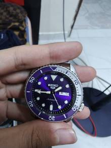 Seiko 5 Sports Automatic Watch Purple Dial SRPM11K
