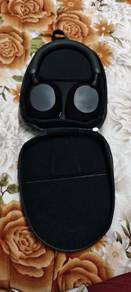 Sony WH-1000XM5 Noise Cancelling
Headphones Black