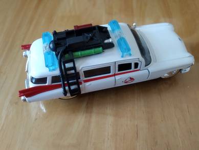 Antik Ghostbusters Cadillac Scale 1.32 Toy Car
