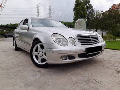 2004 Mercedes Benz E240 240 CLASSIC (CBU)